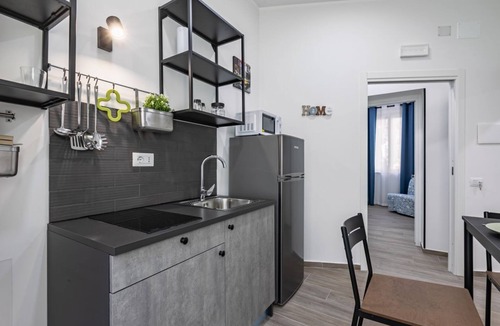 Borgo Vecchio Apartment | GuestHost - Cozy and modern apartment of about 40 sq m, able to accommodate up to 3 people, located on the 1st floor of a renovated building with no lift. The property is located in the center (NO ZTL - Traffic Restricted Area), just a 5-minute walk from