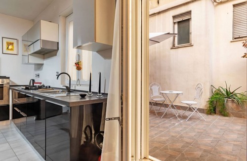Garbatella Apartment | GuestHost - Roma Ostiense Apartment
