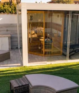 Isola Sacra House | HeySuite Villa - Luxury House Fiumicino - navetta FCO su richiesta