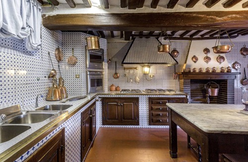 Vicopelago Villa | Historical Villa Daniela in the countryside