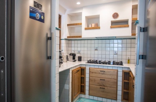 Dragonea House | Holiday Home 'Villino Rosaria Sea View' with Sea View, Wi-Fi and Air Conditioning