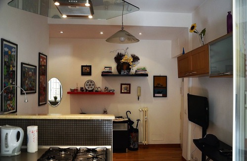 Vatican Apartment | Holiday house "CASA GIRASOLE" WI-FI Free