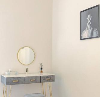 Sant' Ambrogio Apartment | Home Garden Pilastri