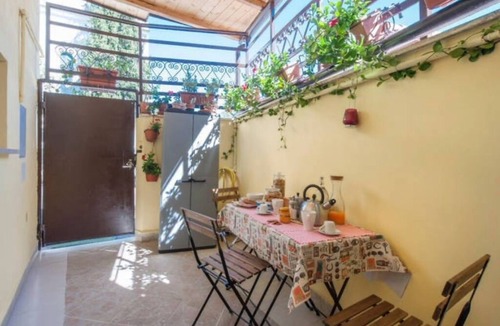 Pigneto House | Home in Pigneto near metro stop. CIN IT058091C2G4Z6CY9C CIR 058091-LOC-18648