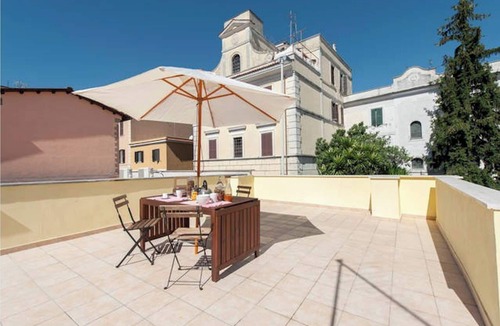Pigneto House | Home in Pigneto near metro stop. CIN IT058091C2G4Z6CY9C CIR 058091-LOC-18648