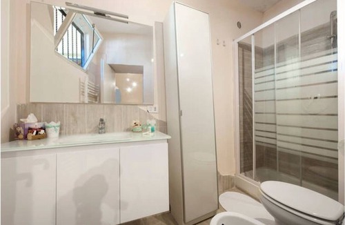 Pigneto House | Home in Pigneto near metro stop. CIN IT058091C2G4Z6CY9C CIR 058091-LOC-18648