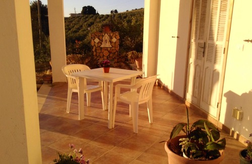 Sciacca Apartment | Homerez - Beautiful appartement 7 km away from the beach for 3 ppl. at Sciacca