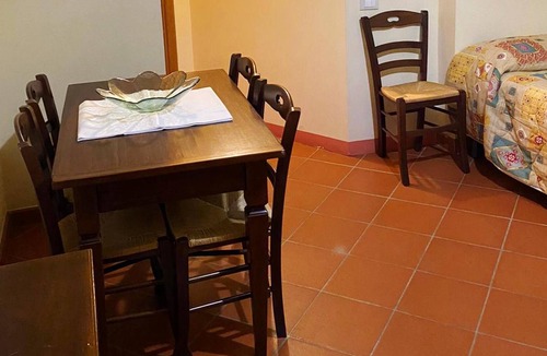 Montecarlo Apartment | Homerez - Nice appartement for 5 ppl. with shared pool and terrace at Montecarlo