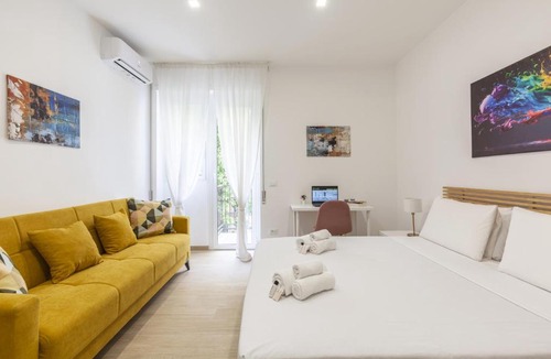 Quartiere XVII Trieste Apartment | Hostly-Libia Light Lodge-10min Metro to Colosseum
