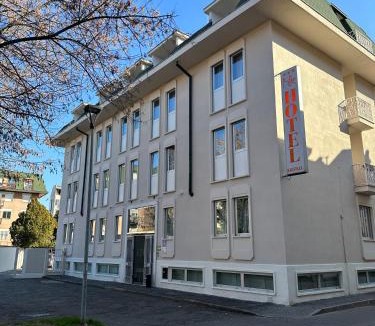 Corsico Hotel | Hotel Kristall