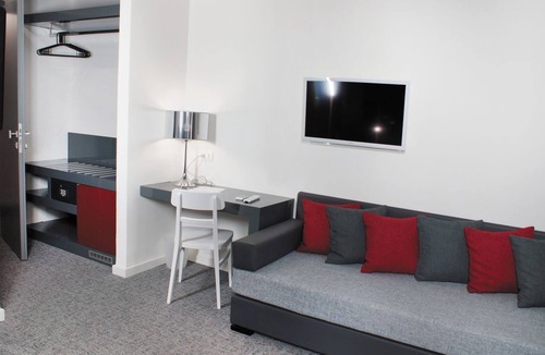 Pomigliano D'arco Hotel | Hotel Leopardi