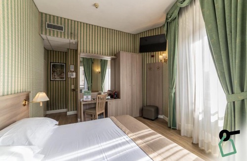 Sallustiano Hotel | HOTIDAY Room Collection - Roma Porta Pia