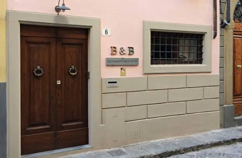 Santa Croce House | House in the Center of Florence!