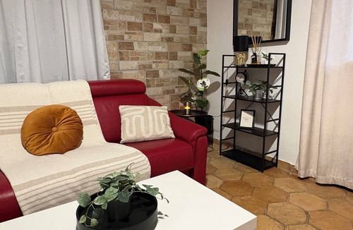 Quartiere XX Ardeatino House | House with a separate entrance and private parking in a quiet neighborhood