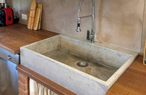 Volpara House | House with garden and salt pool in Oltrepò