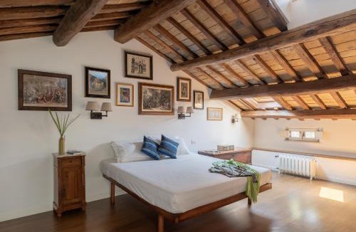 Trastevere Apartment | iFlat Charming Terrace Retreat in Trastevere