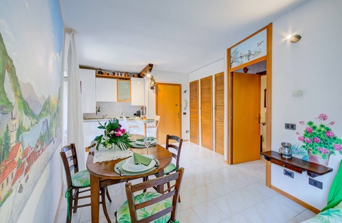 Canale di Tenno Apartment | Il Nido dell'Artista Apartment with Pool, Tenno, Italy