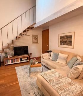 Scarperia Apartment | Il soggiorno da Evina