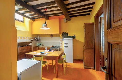 Greve in Chianti Apartment | Il Tuo Posto A Greve in Chianti: Private Terrace, Balcony & Wi-Fi Apartment