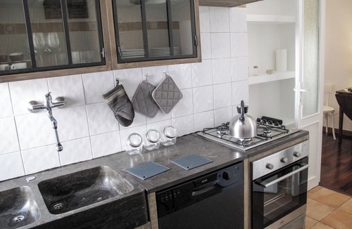 Rione XVIII Castro Pretorio Apartment | Interior 16: 5 min walk from Termini Cozy & Quiet