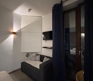 Historical Center Bed & Breakfast | International Naples