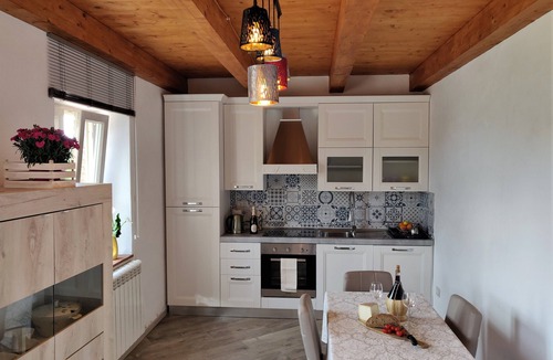Villa Collemandina House | 3 Bedroom Village House with Private Pool in Garfagnana - restaurant nearby