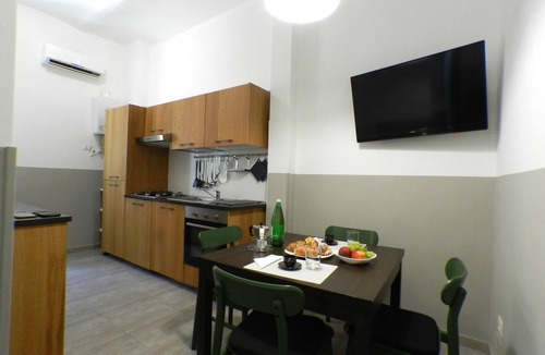 San Lorenzo Apartment | Joseph Apartment