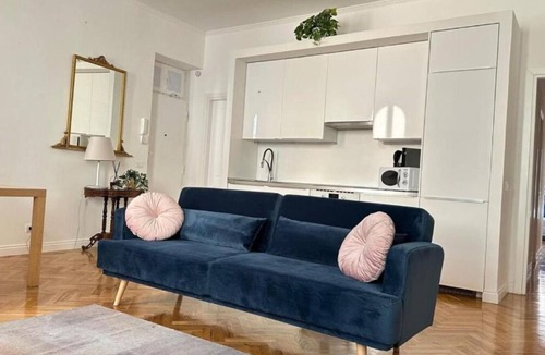 Rione VIII Sant'Eustachio Apartment | La Bella Vita Navona