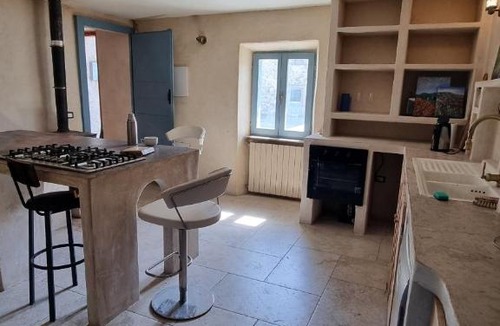 Salaiola Apartment | La Casa degli Artisti