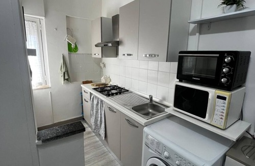 Zona XXXIV Casal Palocco Apartment | La Casa Di Chiara e Sara