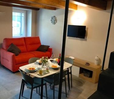 Starda House | La casa di Lauti