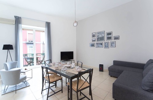 Naples City Centre Apartment | La Cupoletta Apartment - Naples Center