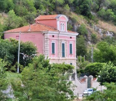 Roccamandolfi House | La Dimora del tempo ritrovato