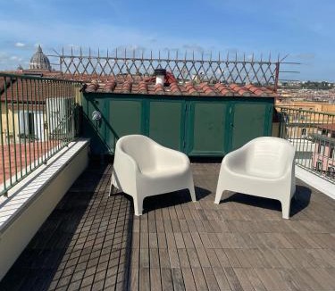 Prati Apartment | La Dolce Vista
