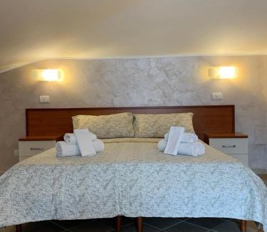 Grottasanta Apartment | LaIonica
