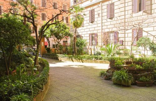 Esquilino House | LarissaRooms