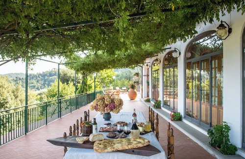 Carmignano House | Leonardo da Fornia by Interhome