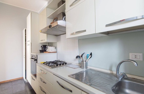 Flaminio Apartment | Lovely apartment for 4 guests with WIFI, A/C and TV