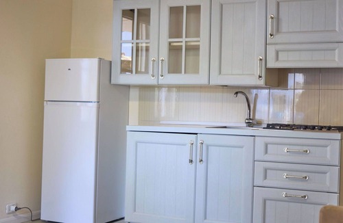 Capalbio House | Lovely apartment in villa for 4 guests with pool, A/C, WIFI, TV and patio