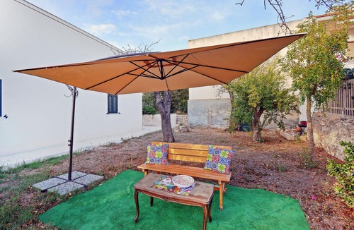 Cava dʼAliga House | Lovely home in Cava D'aliga with house sea view