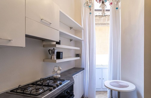 Rome City Centre Apartment | Luxury 3 bedrooms 2 bathrooms terrace view [Piazza Venezia 5*]