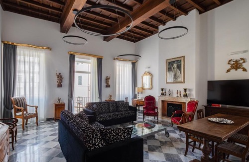 Trastevere Apartment | Luxury apartment in Trastevere San Calisto