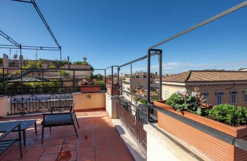 Rione IV Campo Marzio Apartment | LUXURY ROME PENTHOUSE WITH ENORMOUS TERRACE AND LANDMARK VIEWS ON VIA DEL CORSO