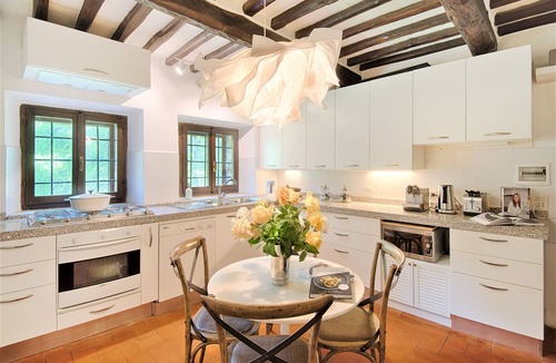 Castellina in Chianti Villa | Luxury Villa in Chianti with Winery up to 10pax