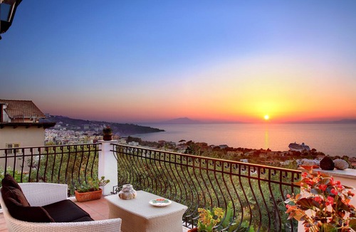 Sorrento Apartment | M Suites L' Ulivo - Sea view apartment with panoramic terrace