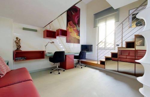 Rione IV Campo Marzio Apartment | MARGUTTA LOFT FOR SMART WORKER