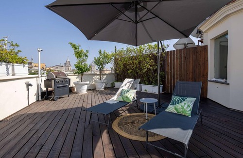 Repubblica Apartment | Maria Luxury Apartment with City View Terrace