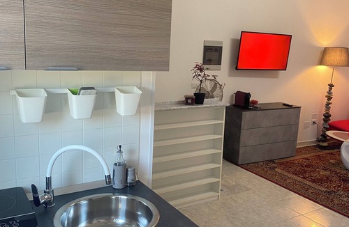 Sant’Agapito Apartment | Mini Red Hub - Design Apartment Vieni a immergerti nel verde!