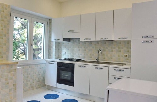 Castellabate Historic Centre Apartment | mit Meerblick und großer Terrasse by Interhome