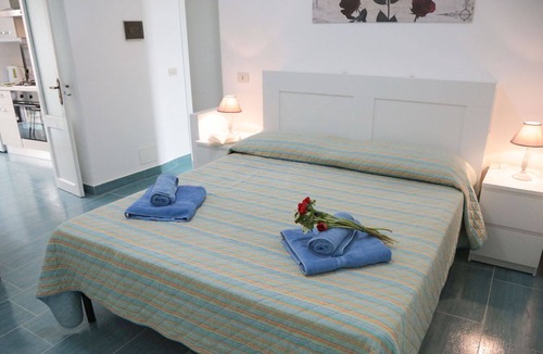 Old Town Apartment | Modern two room apartment with sea views in the heart of Cefalù’s historic town centre.